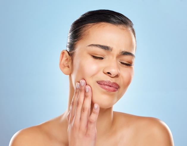 Ostéopathie pour douleurs articulaires mandibulaires